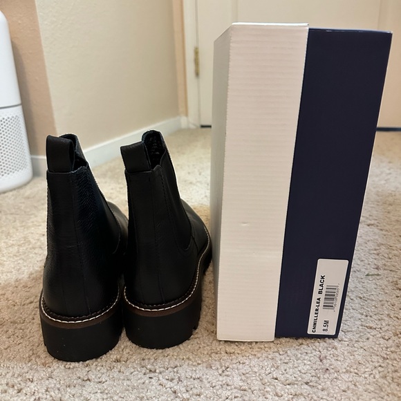 Caslon Chelsea Boot - Picture 5 of 5